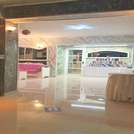 Διαμέρισμα Beautiful And Spacious Near Cretan Sea *
