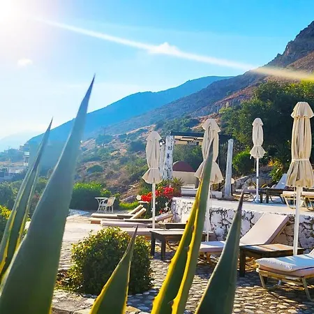 Beautiful And Spacious Near Cretan Sea